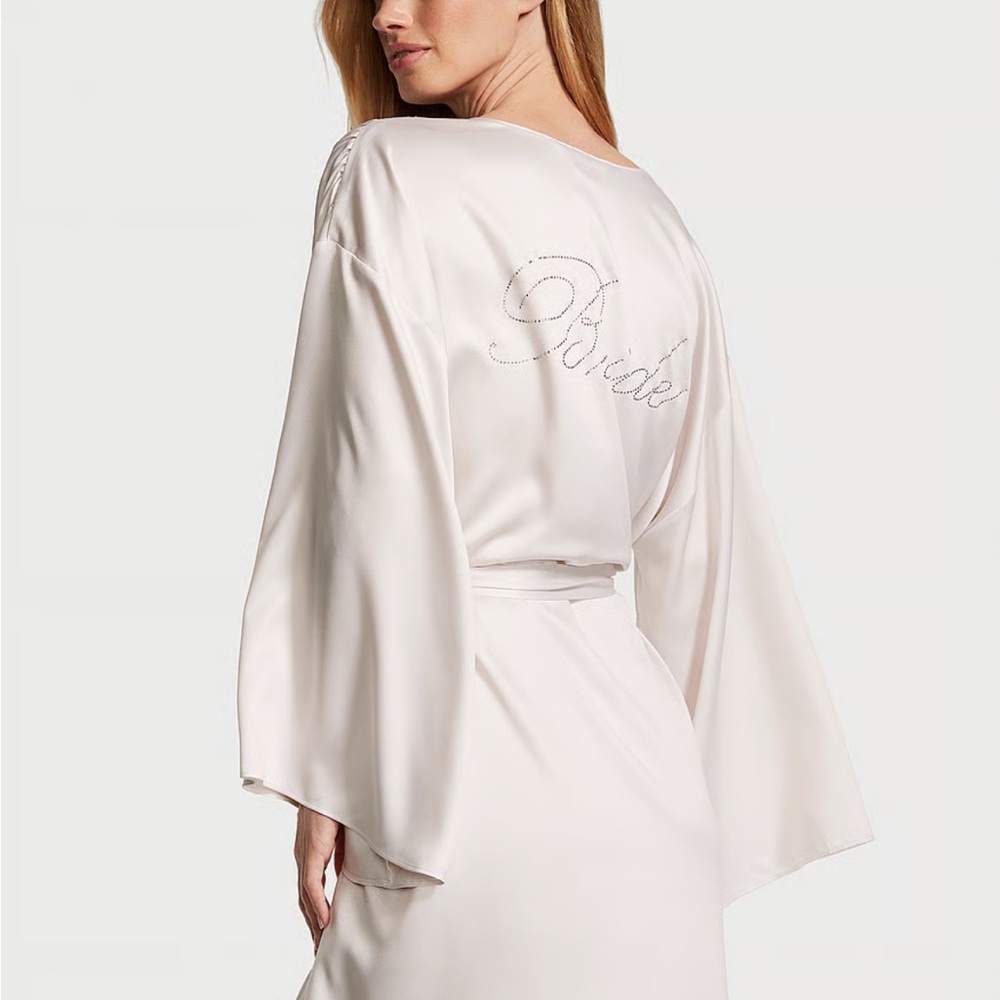 NWT Victoria's Secret White Bridal Robe